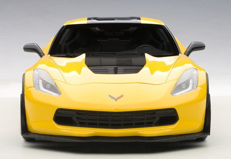 AUTO ART CHEVROLET CORVETTE C7 ZR1 (71260) 1:18