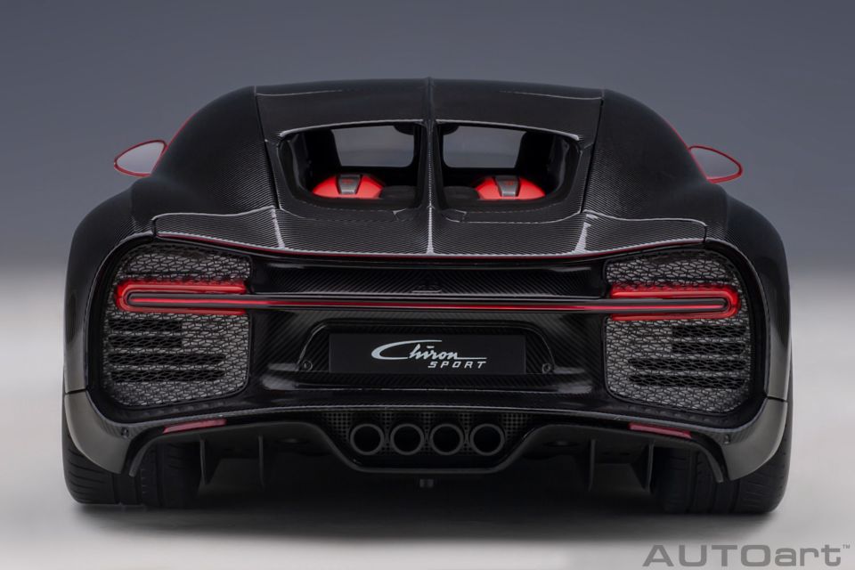 AUTOART BUGATTI CHIRON SPORT (70996) 1:18