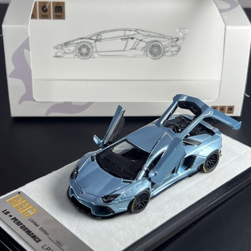 PGM LBWK AVENTADOR LP700-4 1:64