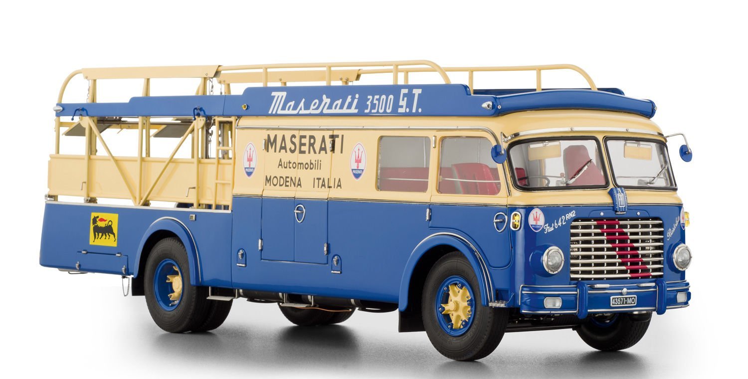 CMC MASERATI RENNTRANSORTER FIAT 642 RN2 BARTOLETTİ 1957 (M097) 1:18