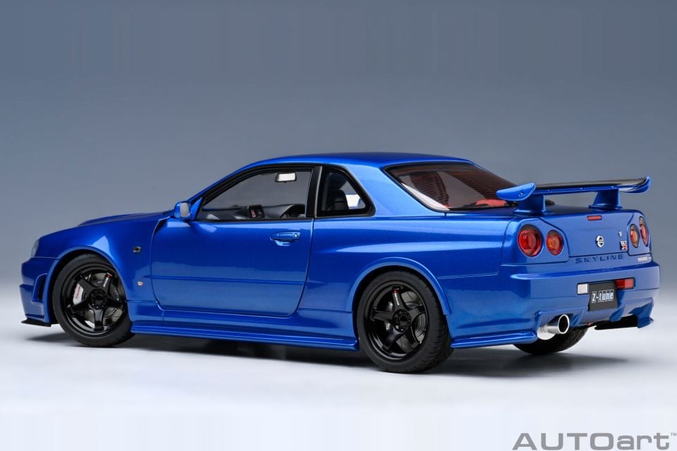 AUTOART NISSAN SKYLINE GT-R (R34) Z-TUNE 1:18 (77462)