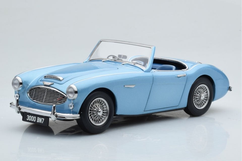 KYOSHO AUSTIN HEALEY 3000 MK1 BN7 1960 1:18 (08149HBL)