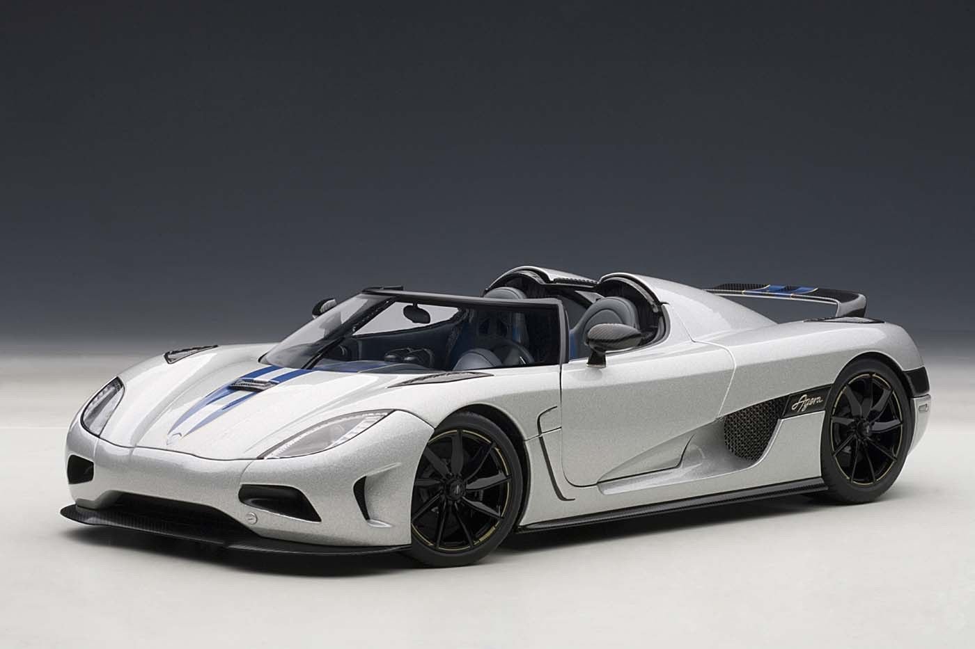 AUTOART KOENIGSEGG AGERA 1:18 (79006)