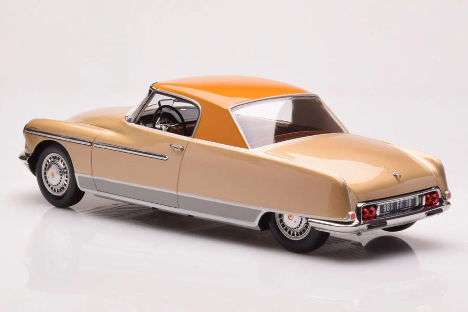 NOREV CITROEN DS 19 LE DANDY BEIGE AND BROWN 1964 1:18 (121570)