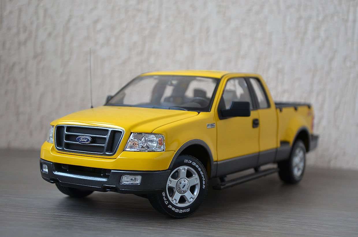 BEANSTALK FORD F-150 2004 PICKUP 1:18