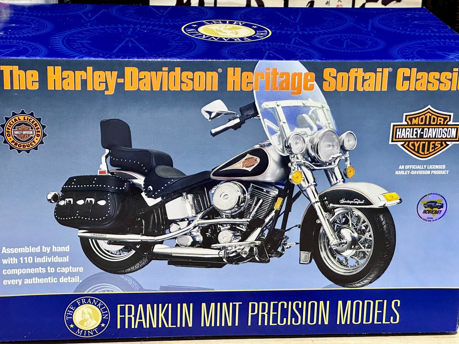 HARLEY DAVIDSON HERITAGE SOFTAIL CLASSIC 1:18