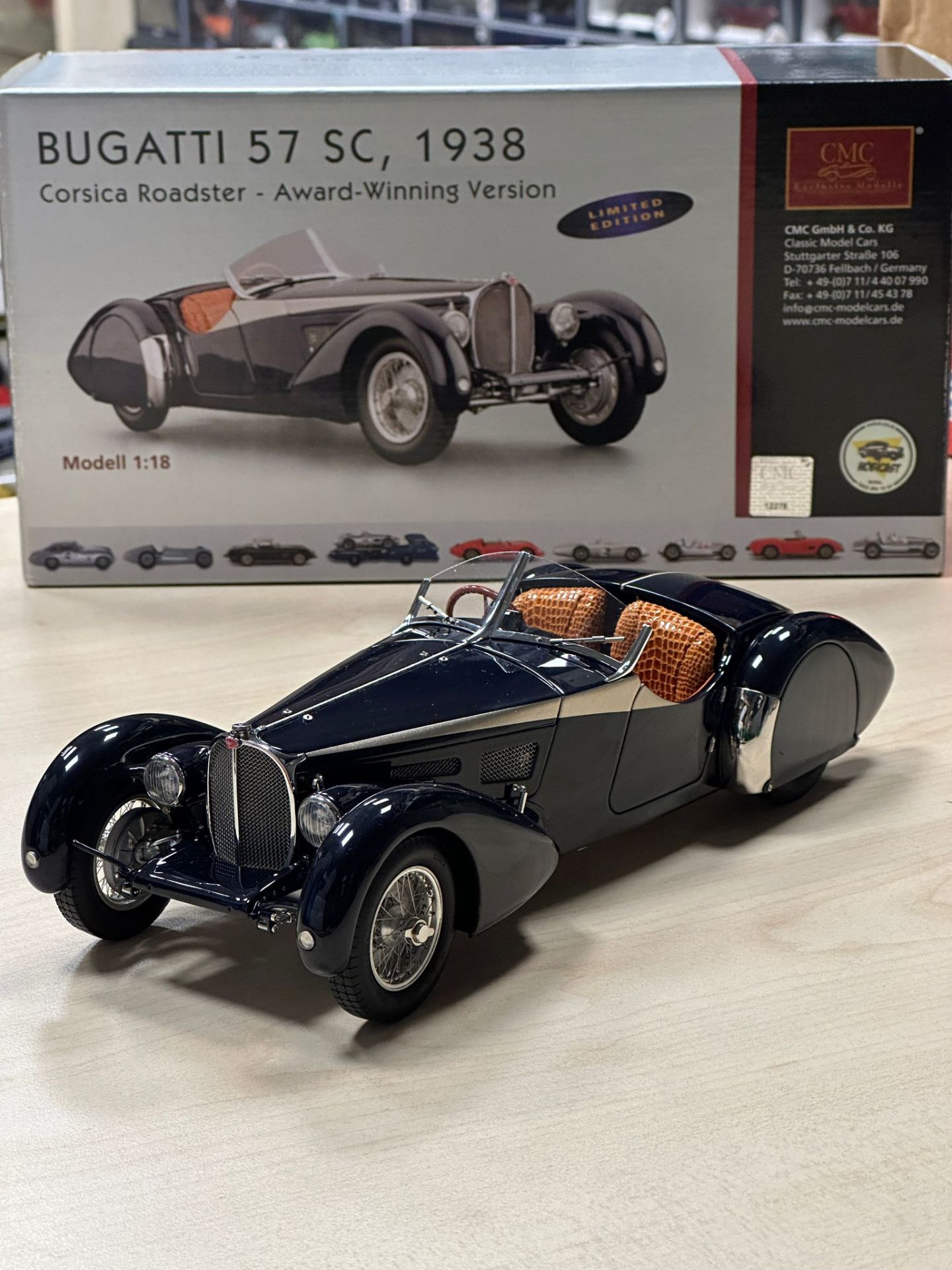 CMC BUGATTI 57SC CORSICA ROADSTER 1938 (M-136) 1:18