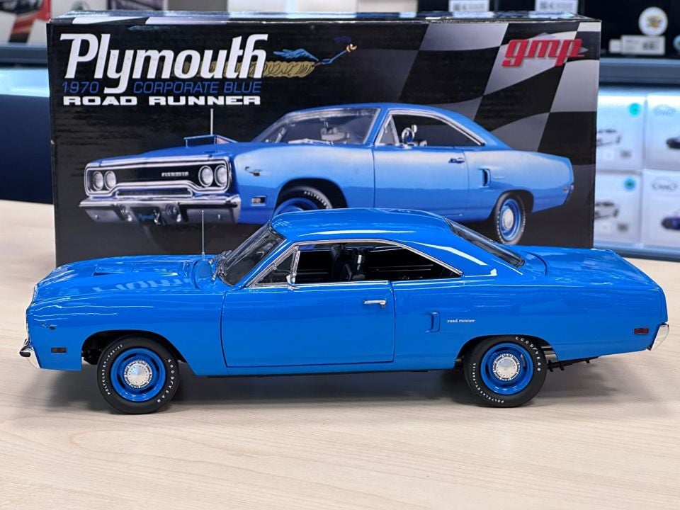 GMP 1:18 PLYMOUTH ROAD RUNNER (LIMITED)