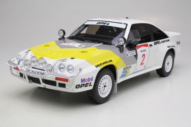 OTTO OPEL MANTA 400 GR.B SAFARİ RALLY 1983 (OT932) 1:18