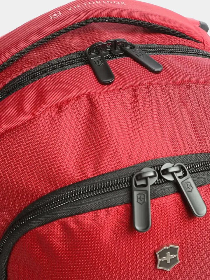 VICTORINOX VX Sport EVO Compact Sırt Çantası