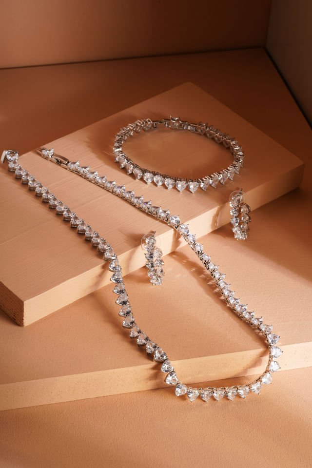 Diana Kolye Küpe Bileklik Set