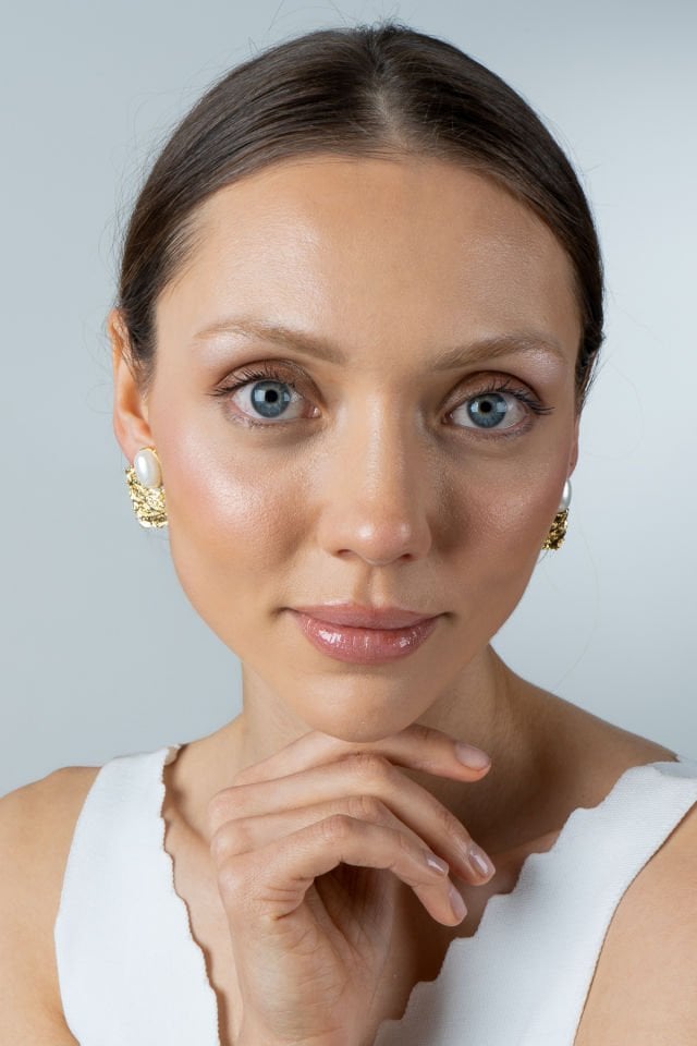 Selenit Küpe