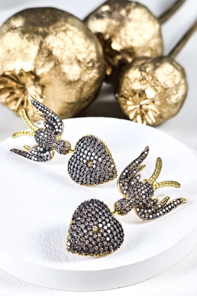 Kalpli Kırlangıç Küpe