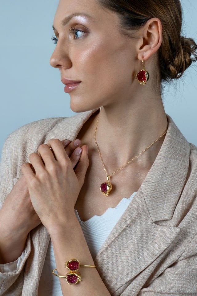 İncili Nar Küpe Kırmızı