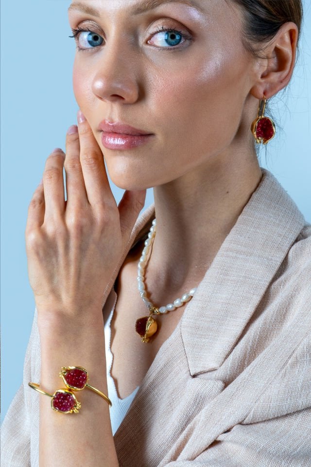 İncili Nar Küpe Kırmızı