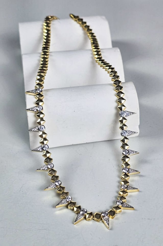 925 Ayar Gümüş 14 Ayar Altın Kaplama Üçgen Taş Detaylı Kolye