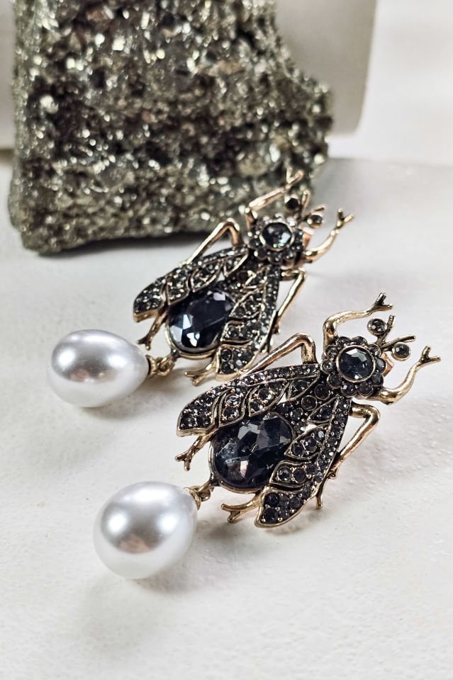 Ant Of Pearl Küpe