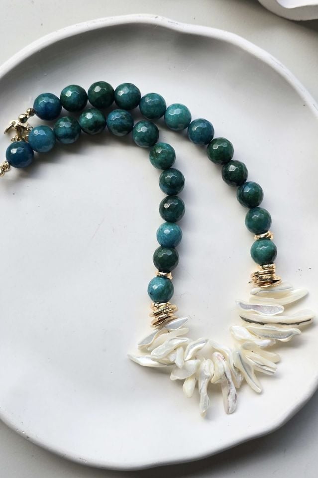 Sedefli Apatit Kolye