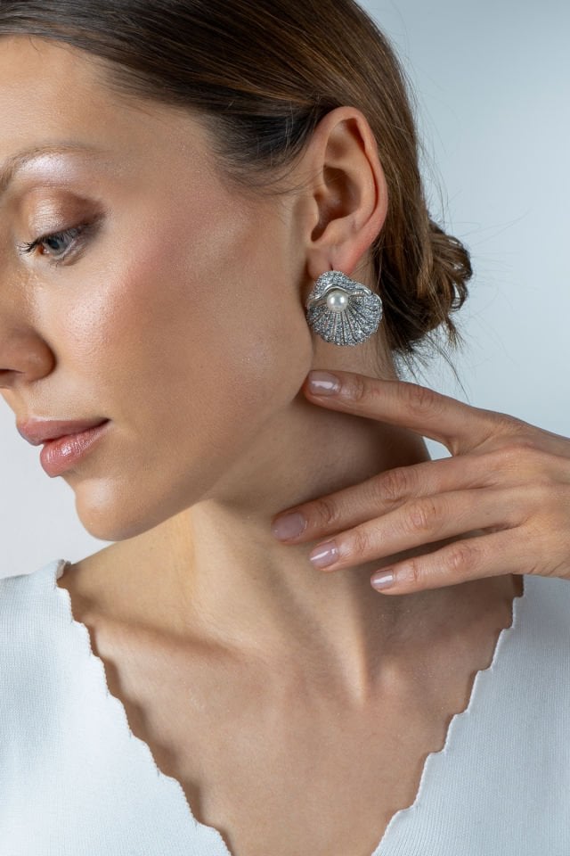 Oyster&Pearl Küpe Beyaz