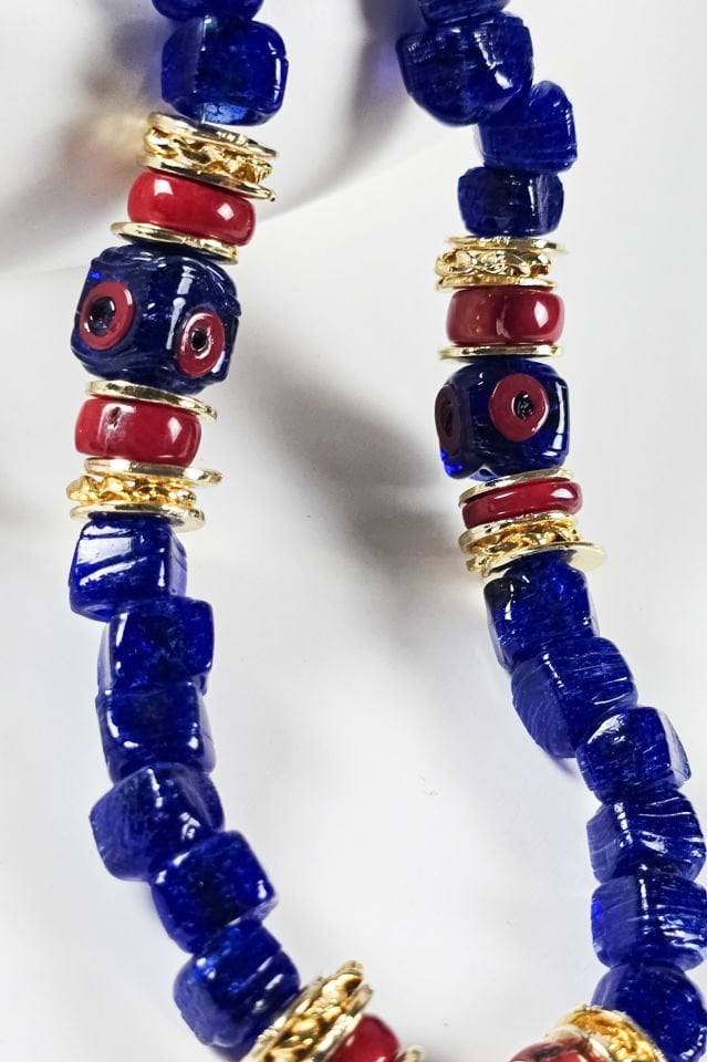 Lacivert Bodrum Boncuklu Kolye