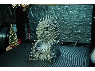 Iron Throne Figürü