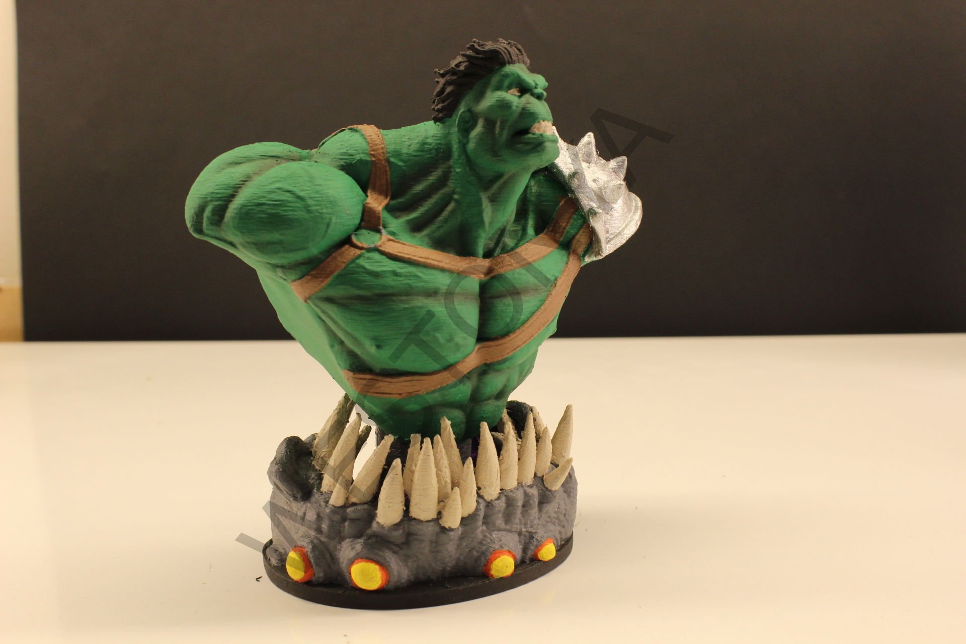 3D Baskı Hulk Büst Figürü