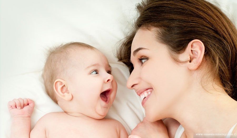 Anne Yanında Güvenli Uyku: Baby Nest Önerileri