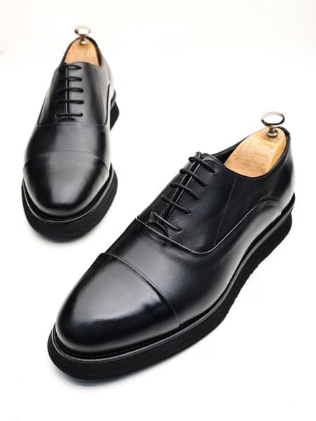 SCHWARZE EVA SANDRO KLASSISCHE SCHUHE AUS ECHTLEDER SCHWARZ MATT - 39