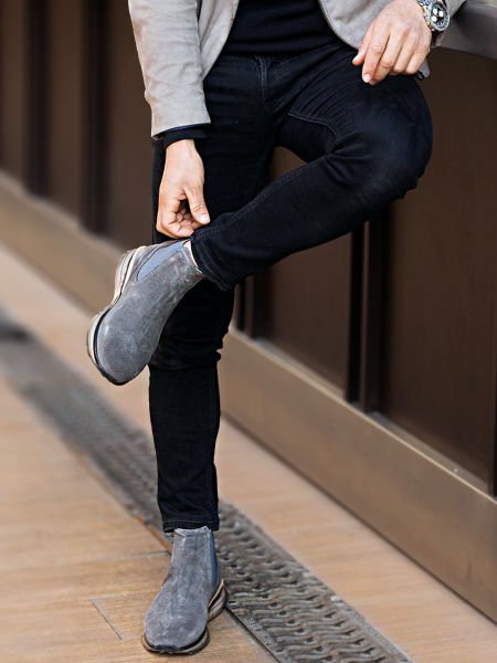 GRAUES WILDLEDER-WARMAIR-STIEFEL AUS ECHTEM LEDER