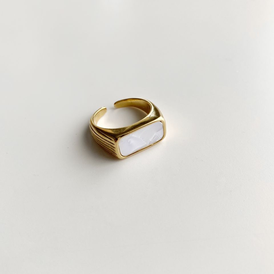 Sunlit | Çelik