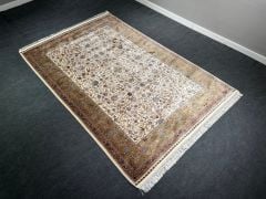 Cream Traditional Pattern Rug,150x225 Bamboo Silk Carpet