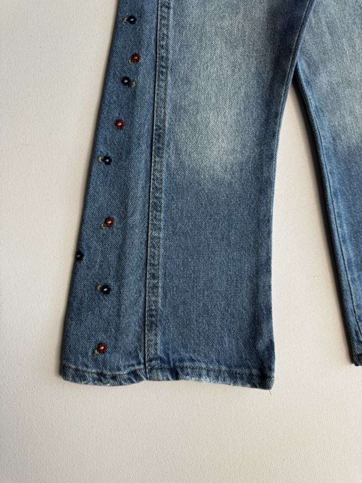 Çiçek Nakışlı Jean 18/24 Ay