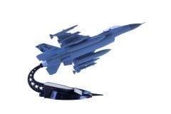 AKINCI FİLO F-16C   MALZEME:ABS  GÖVDE BOYU:31cm  KANAT AÇIKLIĞI:31cm