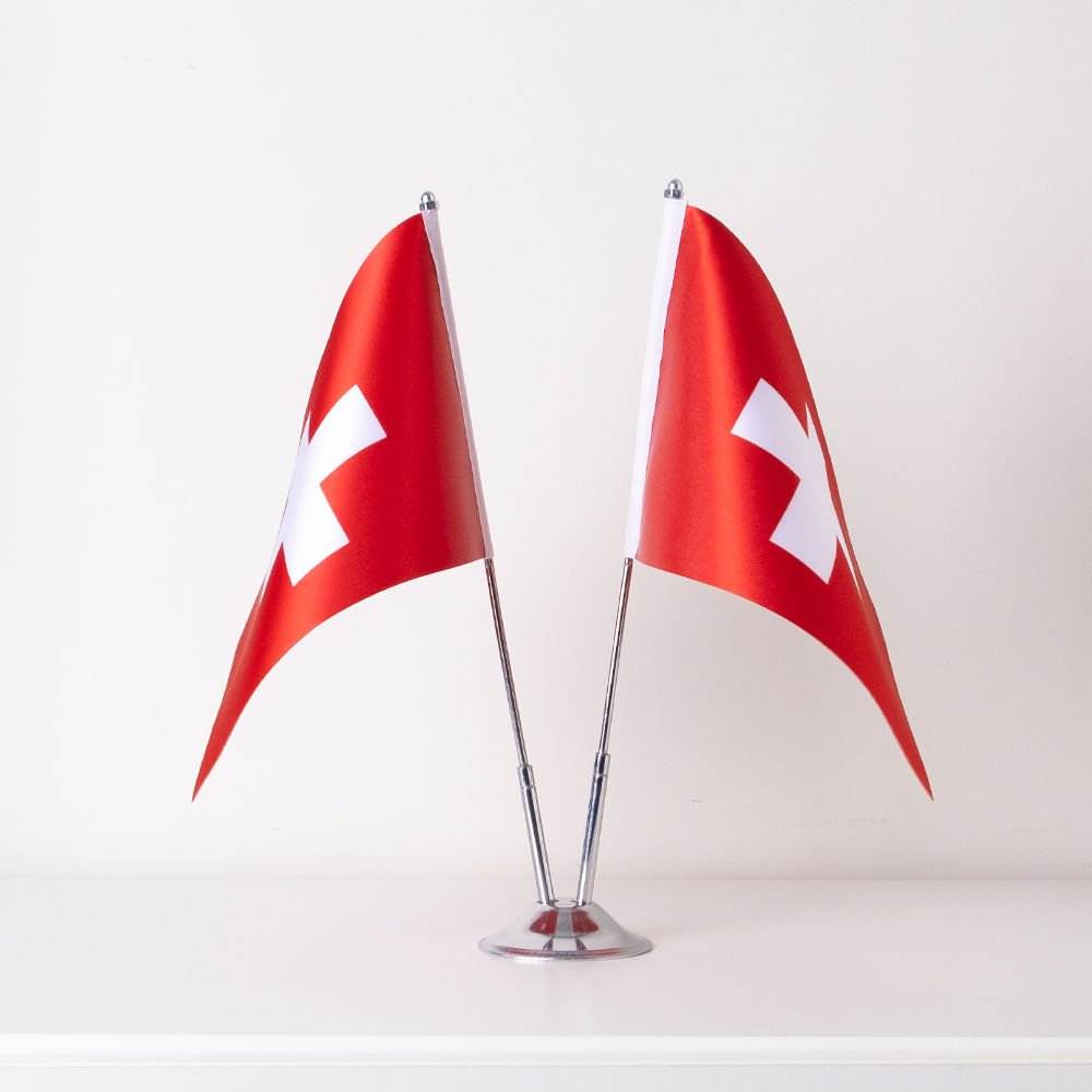 İsviçre 2li Masa Bayrağı Saten Kumaş Dijital Baskı 15x22,5 cm