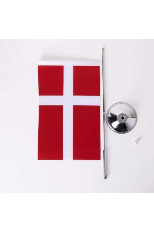 ZC Bayrak Danimarka Tekli Masa Bayrağı Saten Kumaş Dijital Baskı 15x22,5 Cm