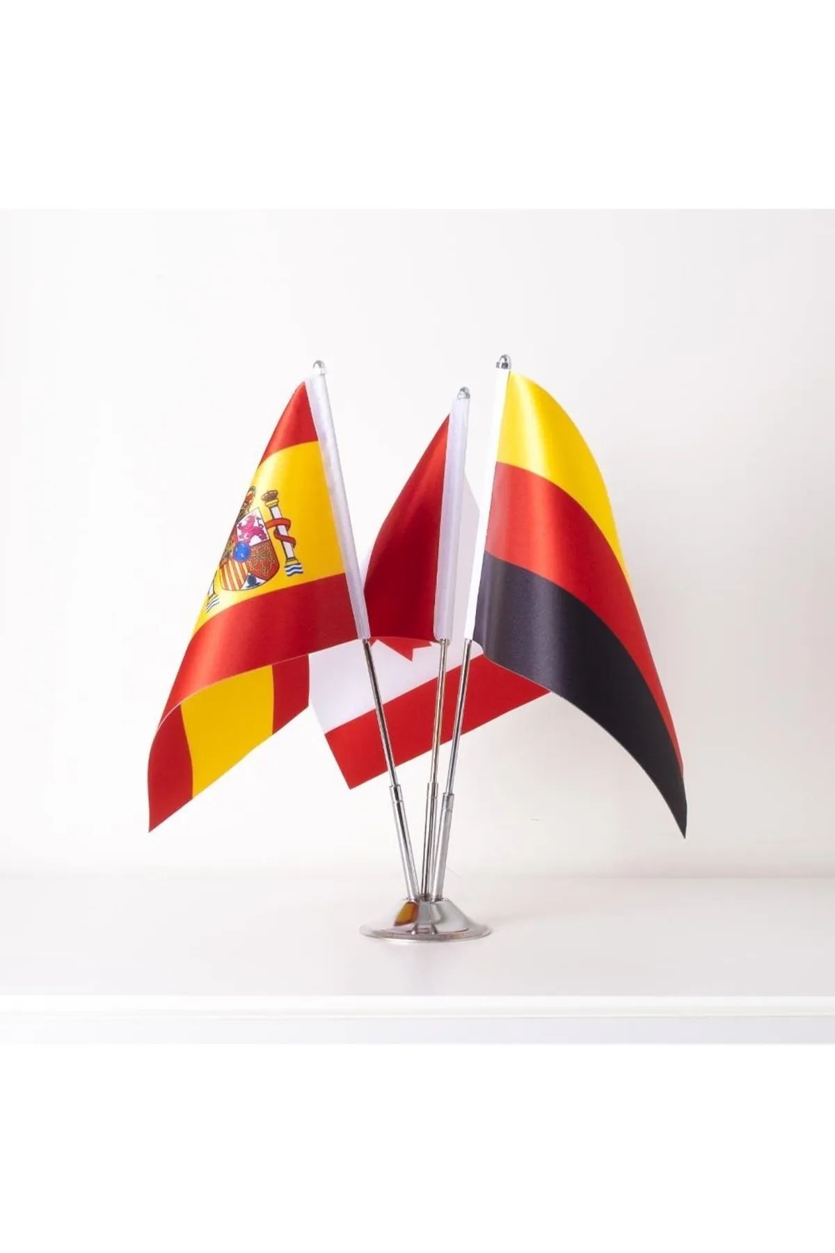 ZC Bayrak Almanya-ispanya-kanada 3lü Masa Bayrağı Saten Kumaş Dijital Baskı 15x22,5 Cm