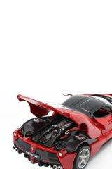 Gerçekçi Detaylarla Ferrari LaFerrari'yi Koleksiyonuna Kat