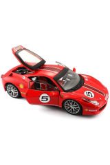 Ferrari Tutkunlarına Muhteşem Bir Hediye: 1:24 Ferrari Racing 458 Challenge