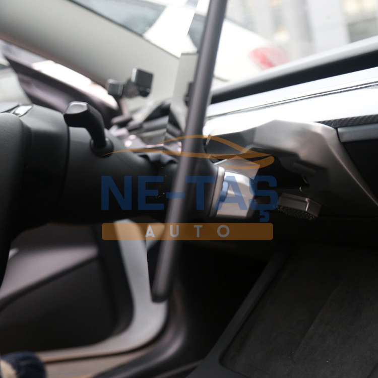 Tesla Model Y & 3 Ana Ekran Döndürücü Ayak – 360° Braket, Alüminyum Gövde