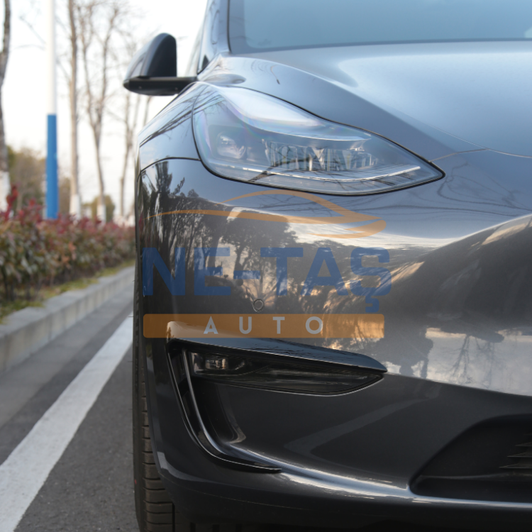Tesla Model Y Sis Farı Kaşı Stil 1 – Parlak Siyah / Mat Karbon - ABS