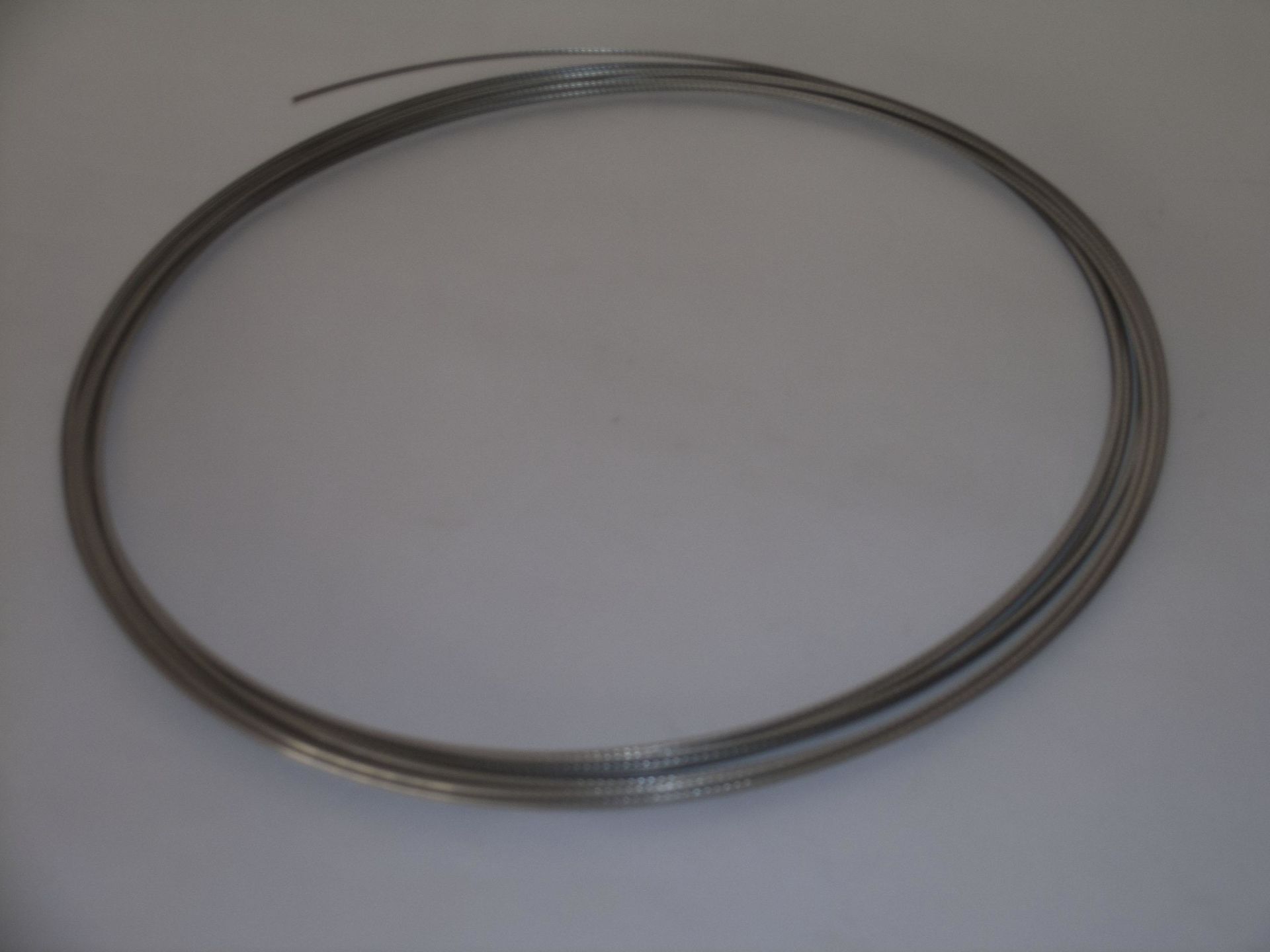 FRET BEYAZ SERT NİKEL 2.2MM. KG.FİYATI
