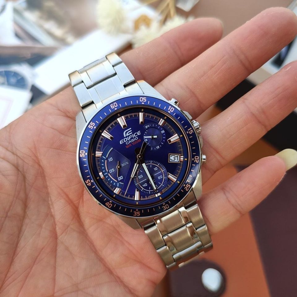 CASIO EFV-540D-2AVUDF Quartz ERKEK KOL SAATİ