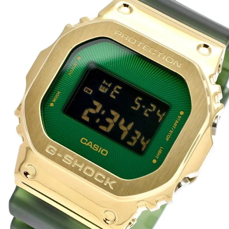 CASIO GM-5600CL-3DR Quartz ERKEK KOL SAATİ