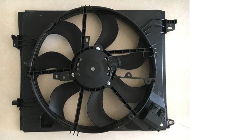 Renautl Megane 4 - IV Fan Motoru Komple - 214810518R - 214813939R - 214810118R - MGA