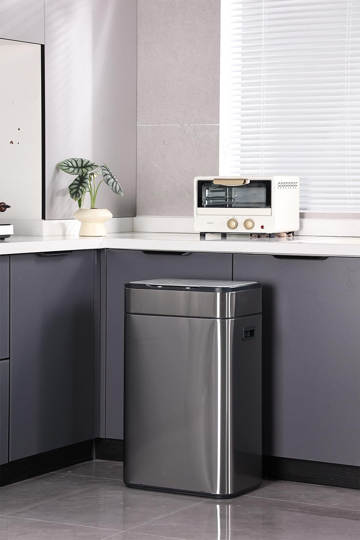 Sensörlü Ozon Çöp Kovası