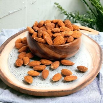 Çiğ Badem 1 KG