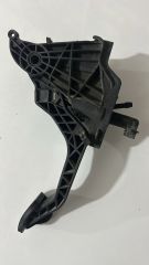 Polo İbiza Orijinal Debriyaj Pedalı [6R1721059H]
