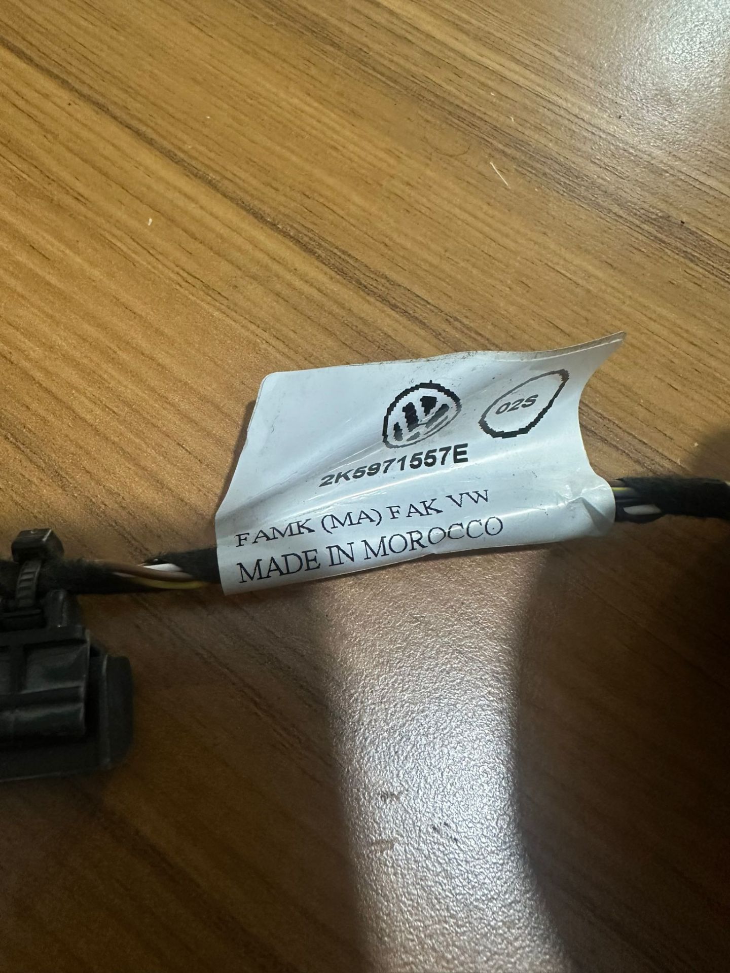 Vw Caddy Sol Ön Kapı Döşeme Tesisatı[2K5971557E]
