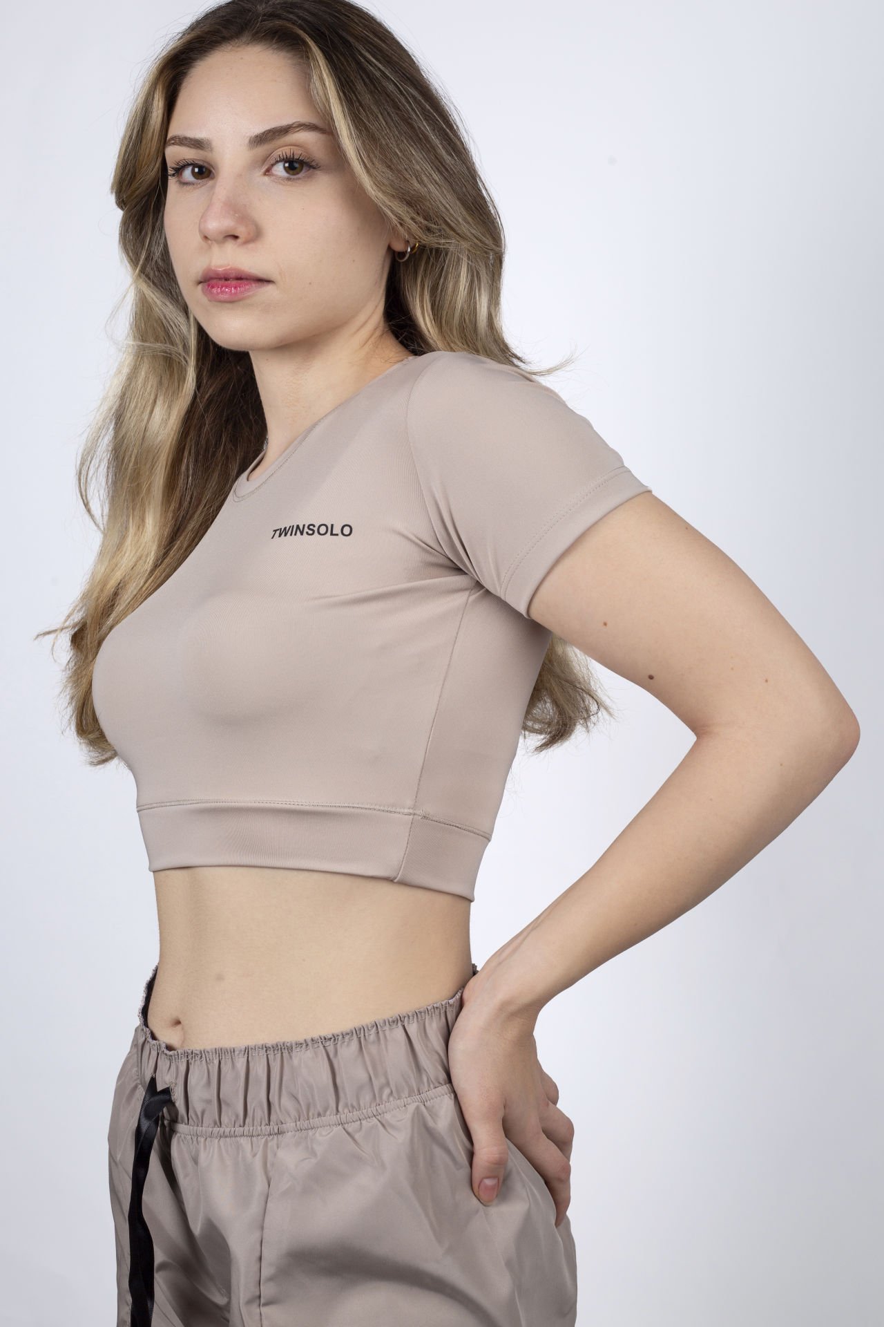 BREEZE CROP SHIRT