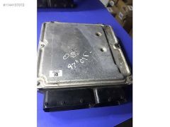(425)VW PASSAT MOTOR BEYNİ 3C0907115S-8P0907115B